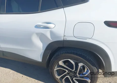 2025 Chevrolet Trax Fwd 2Rs from USA, damaged, VIN KL77LJEPXSC342460